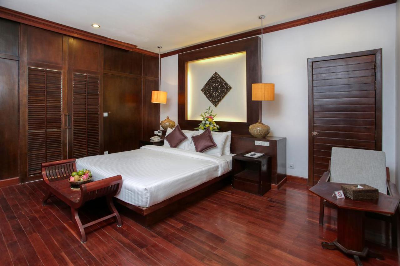 The Moon Residence & Spa Siem Reap Exteriör bild