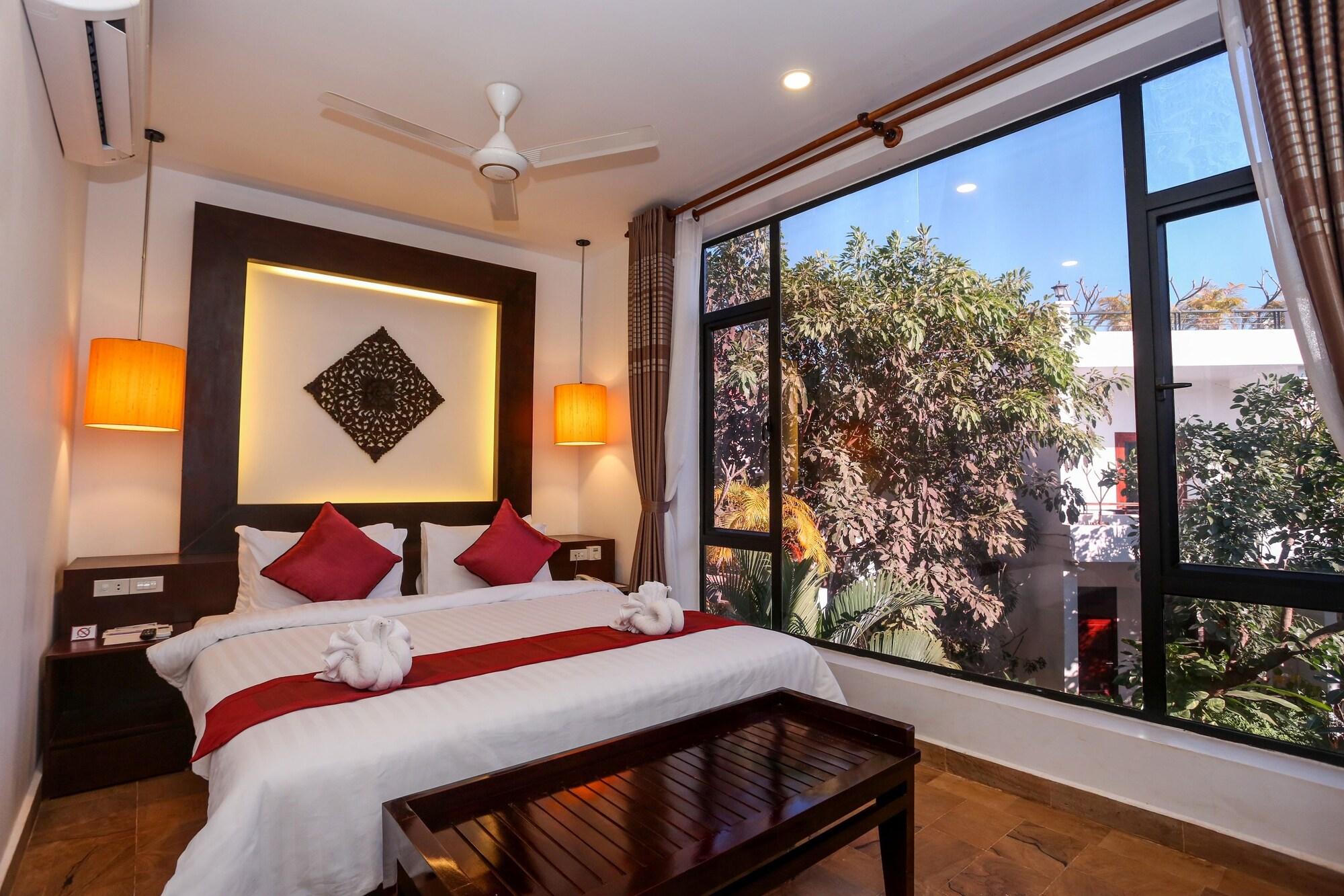 The Moon Residence & Spa Siem Reap Exteriör bild