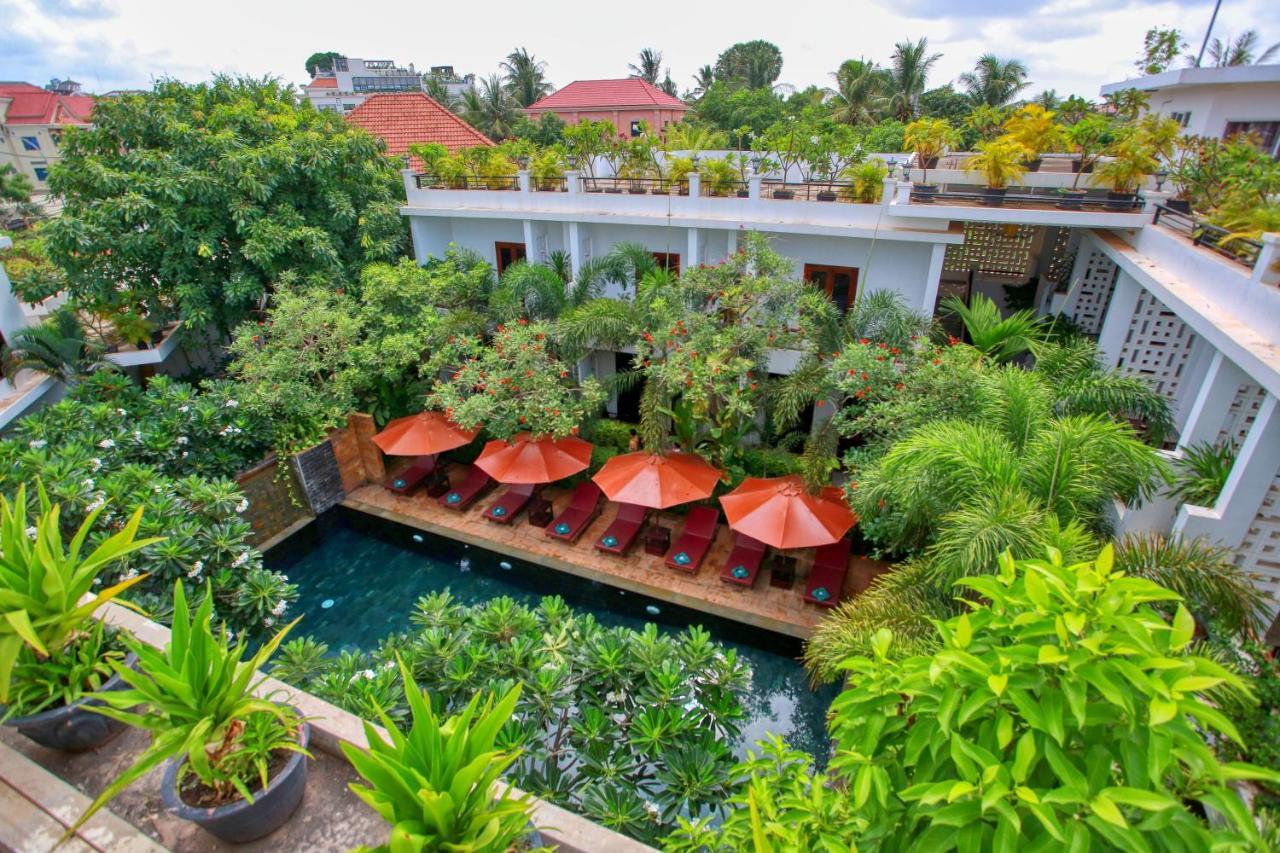 The Moon Residence & Spa Siem Reap Exteriör bild