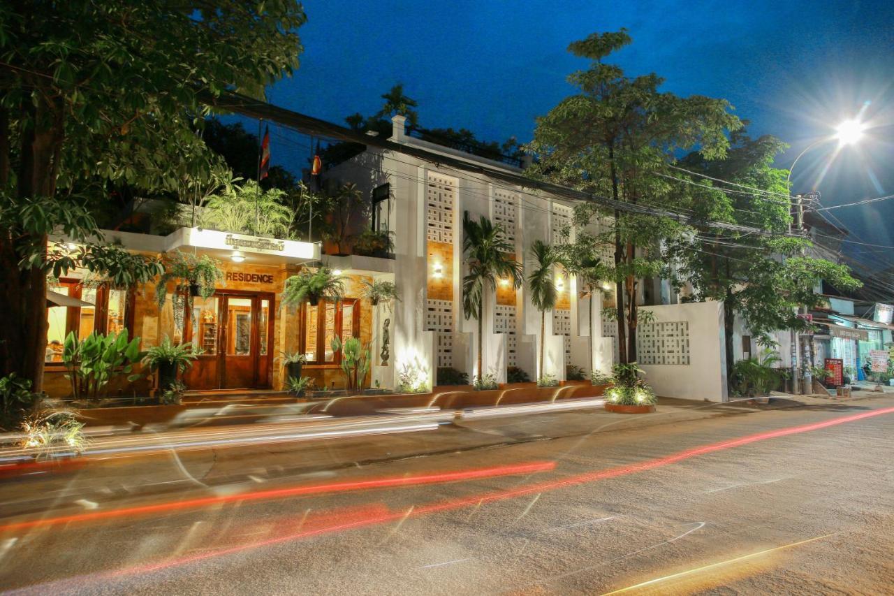 The Moon Residence & Spa Siem Reap Exteriör bild