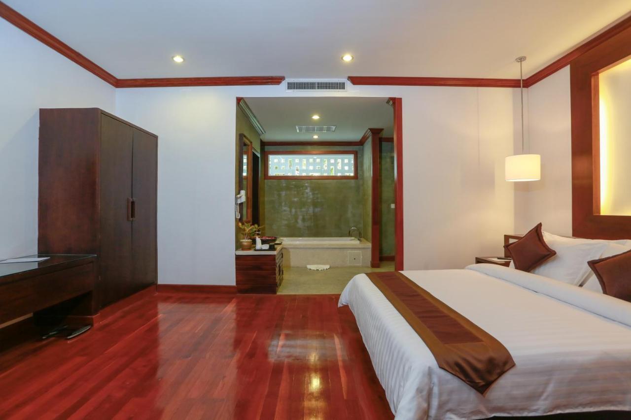 The Moon Residence & Spa Siem Reap Exteriör bild