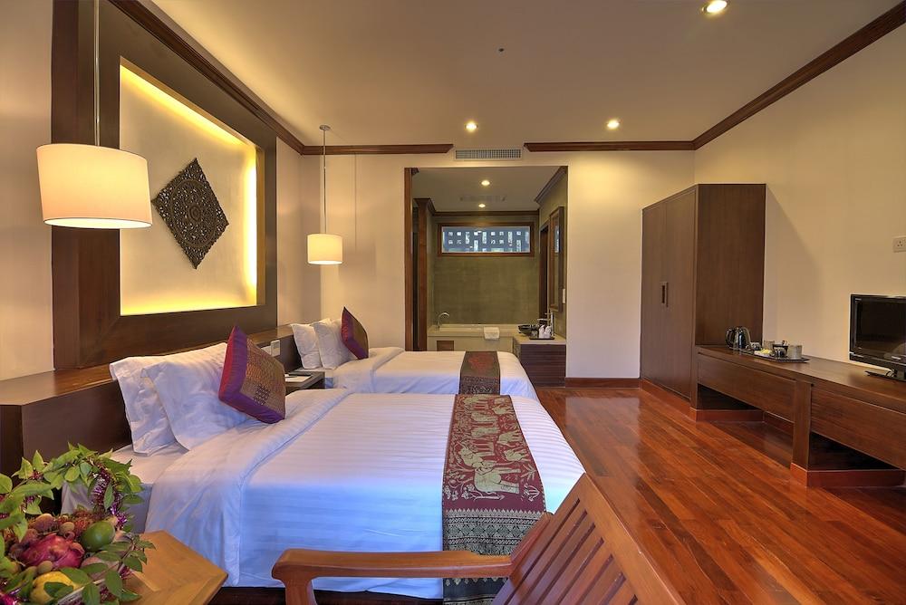 The Moon Residence & Spa Siem Reap Exteriör bild